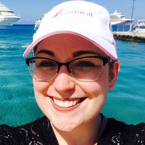 Meet your Posher, Becky